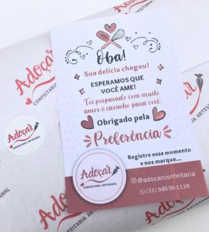 Kit 100 Folhas de Papel de Seda  + 100 Lacres Adesivos + 100 Panfletos Papel de seda 40g Seda: 60x30/60x50/60x70 - Lacre: 2,5x2,5cm - Panfleto: 9x14cm    